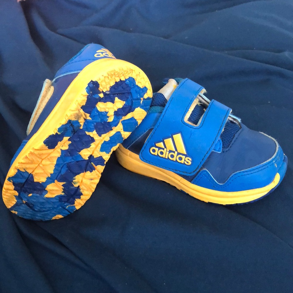 Size 5 toddler Adidas shoes
